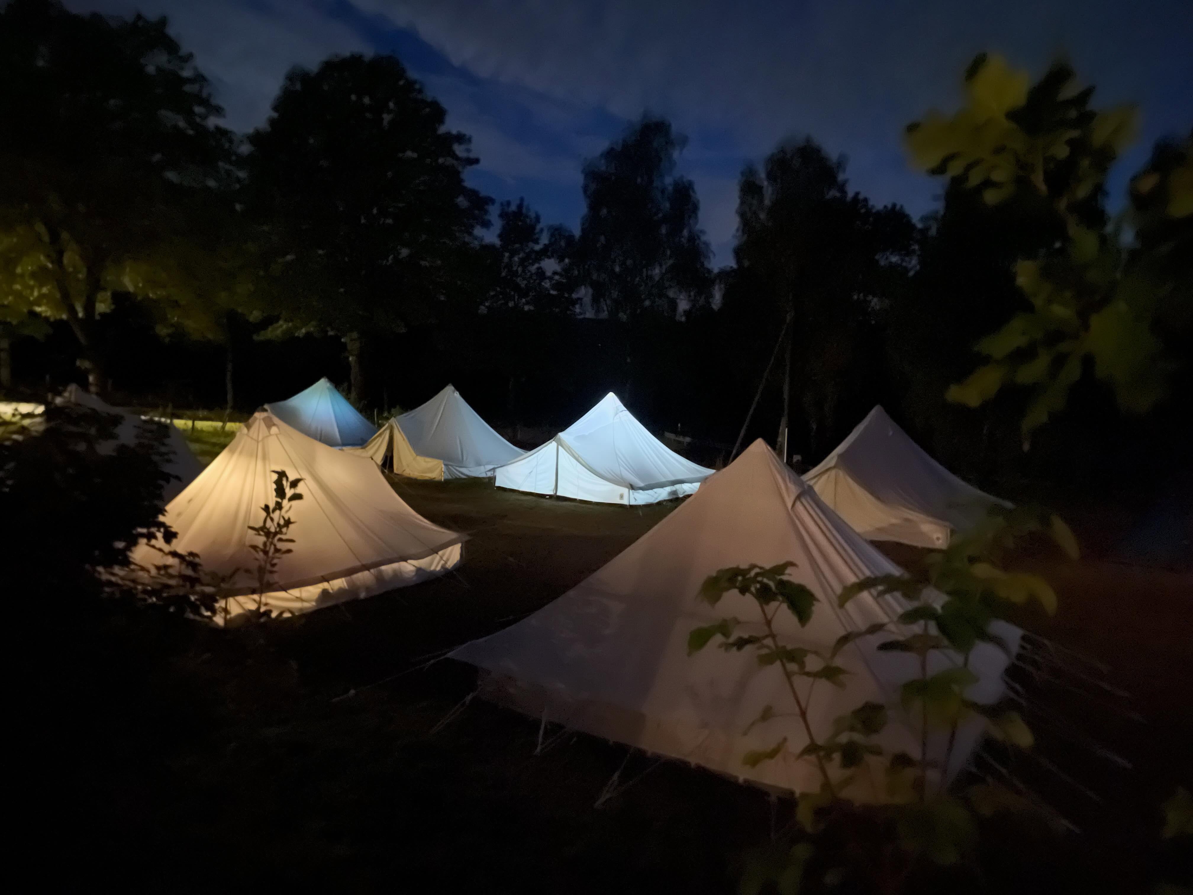 Wir wünschen uns alle eine guteee NACHT!